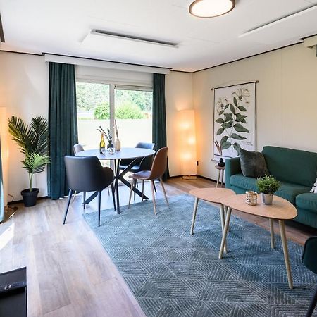 Chalet Met Eigen Tuin Aan De Veluwse Bosrand Putten Exteriér fotografie