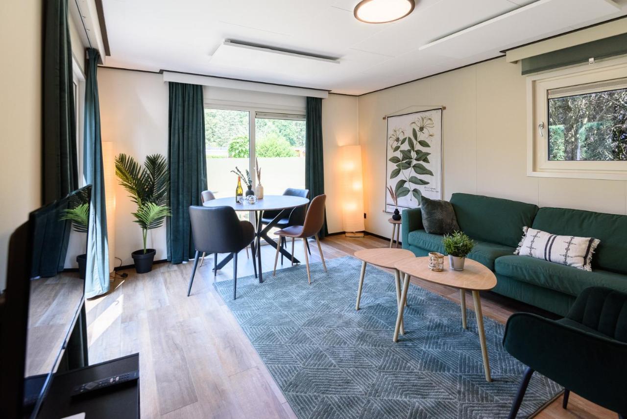 Chalet Met Eigen Tuin Aan De Veluwse Bosrand Putten Exteriér fotografie