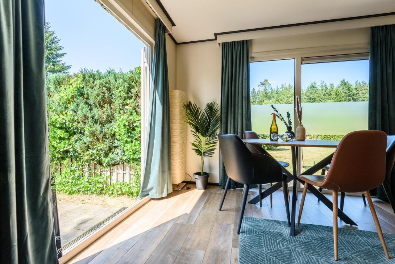 Chalet Met Eigen Tuin Aan De Veluwse Bosrand Putten Exteriér fotografie