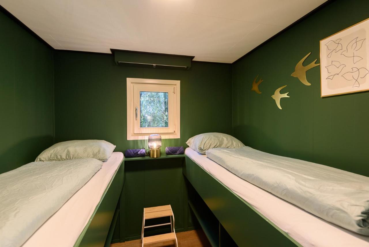 Chalet Met Eigen Tuin Aan De Veluwse Bosrand Putten Exteriér fotografie
